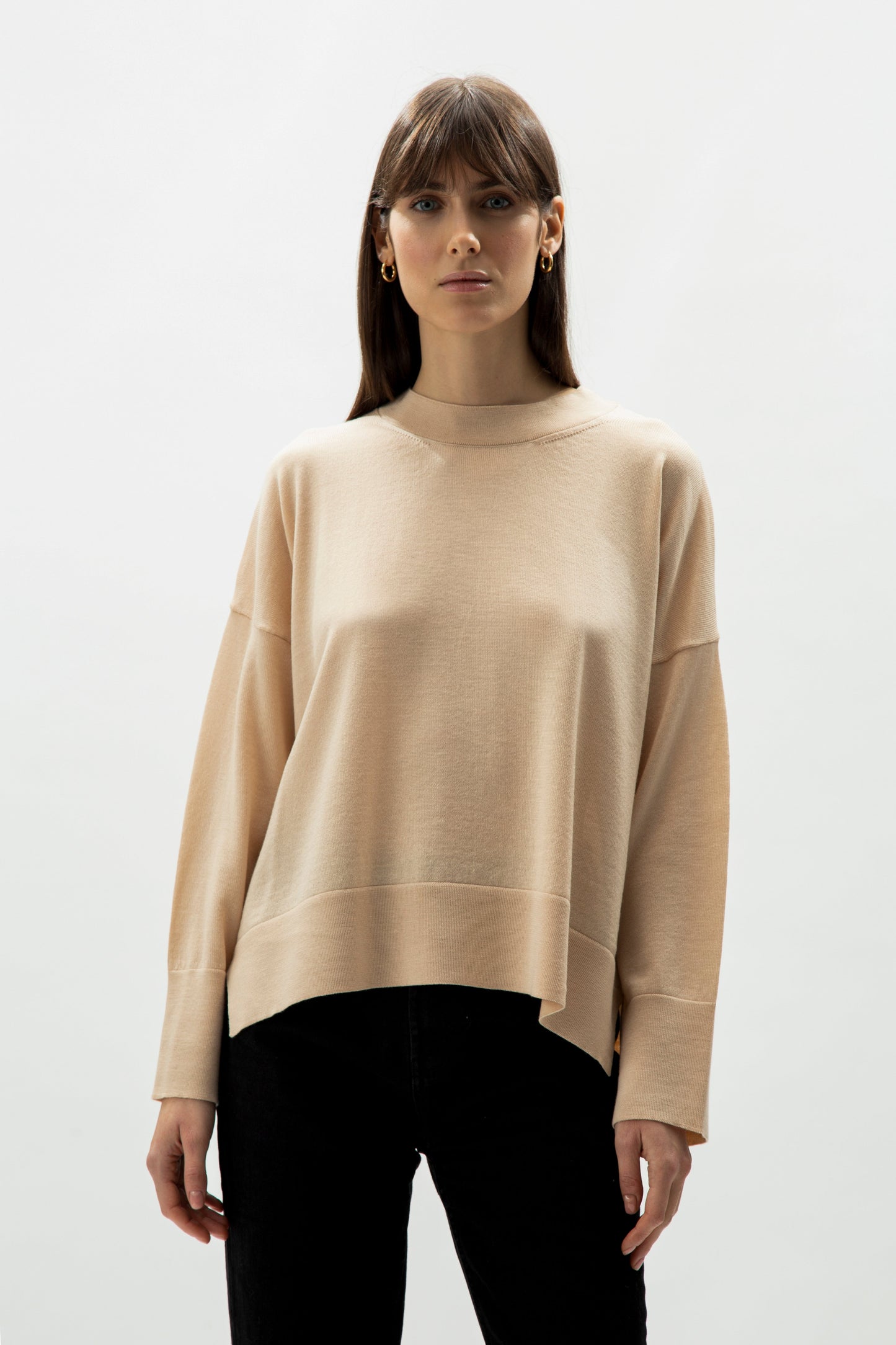 Alma Extra Fine Merino Wool Oversized Crewneck Sweater - Italian Knit