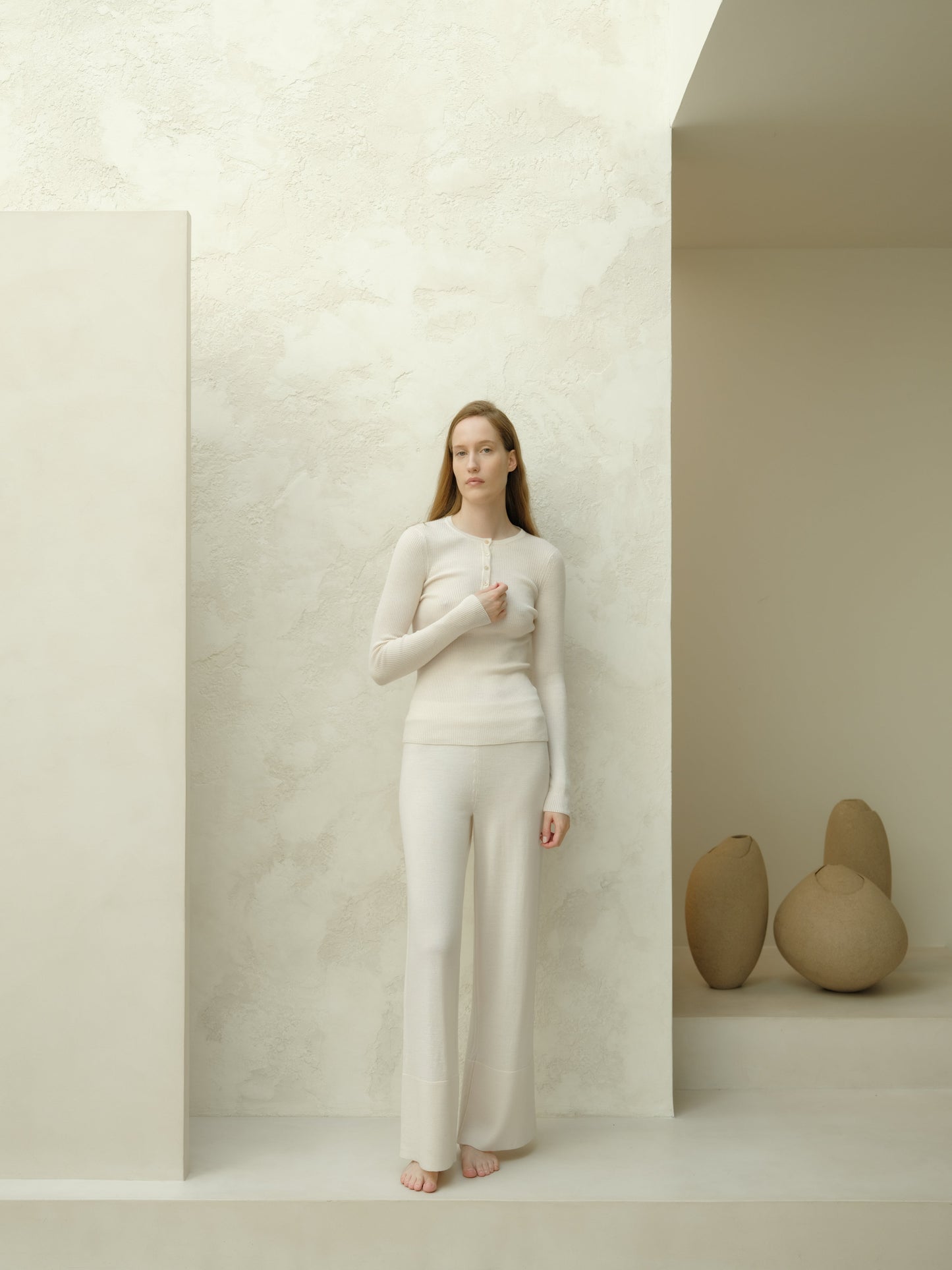 Extrafeine Merinohose mit weitem Bein, italienische Strickwaren