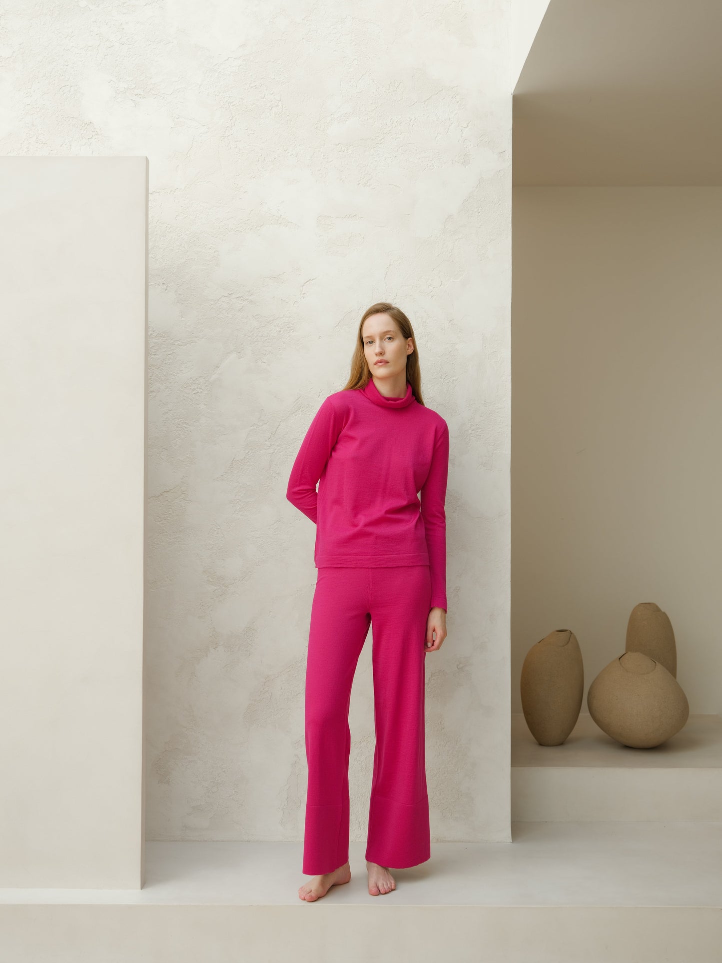 Extrafeine Merinohose mit weitem Bein, italienische Strickwaren