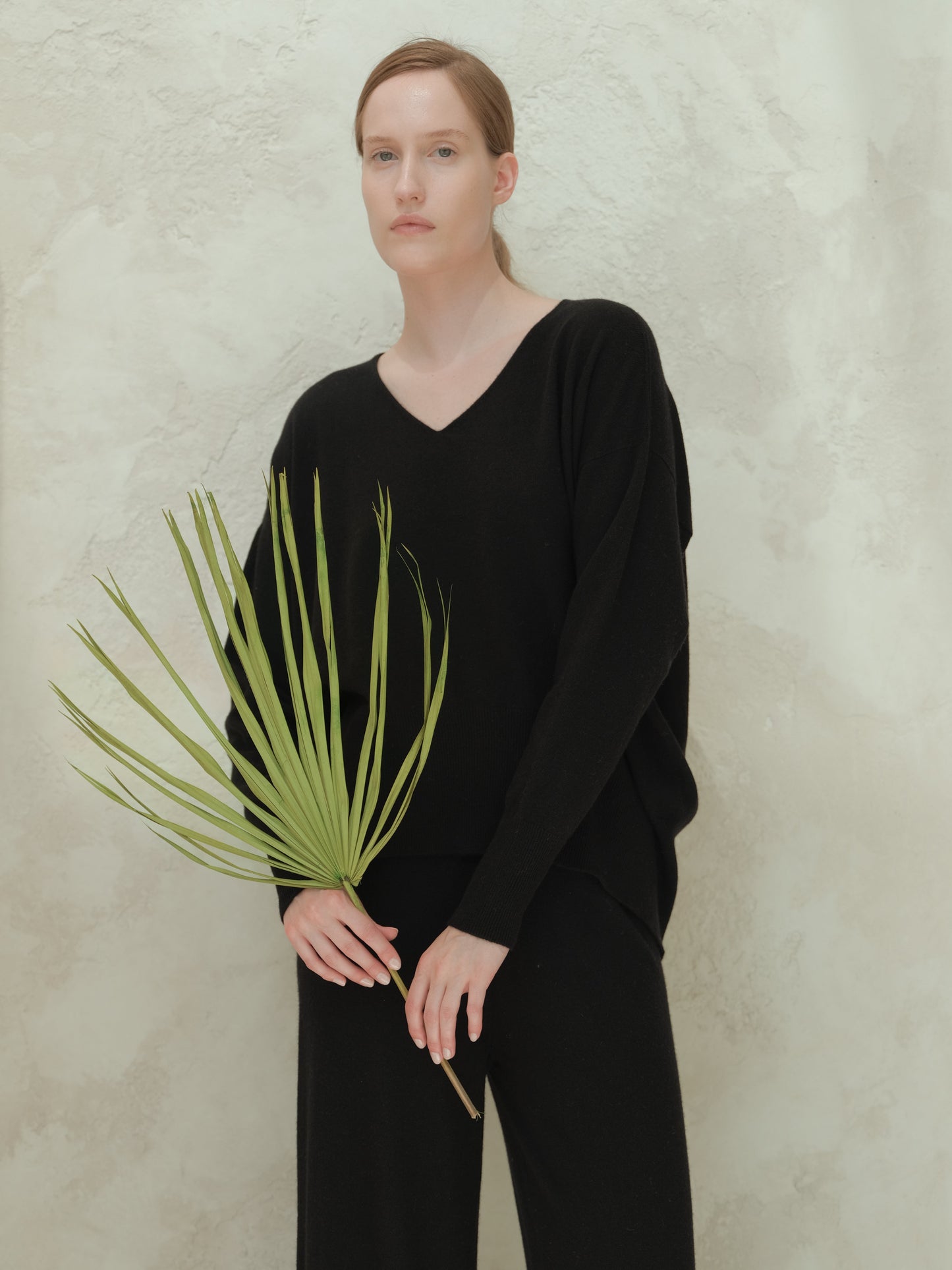 Pull long col en V en mélange de cachemire