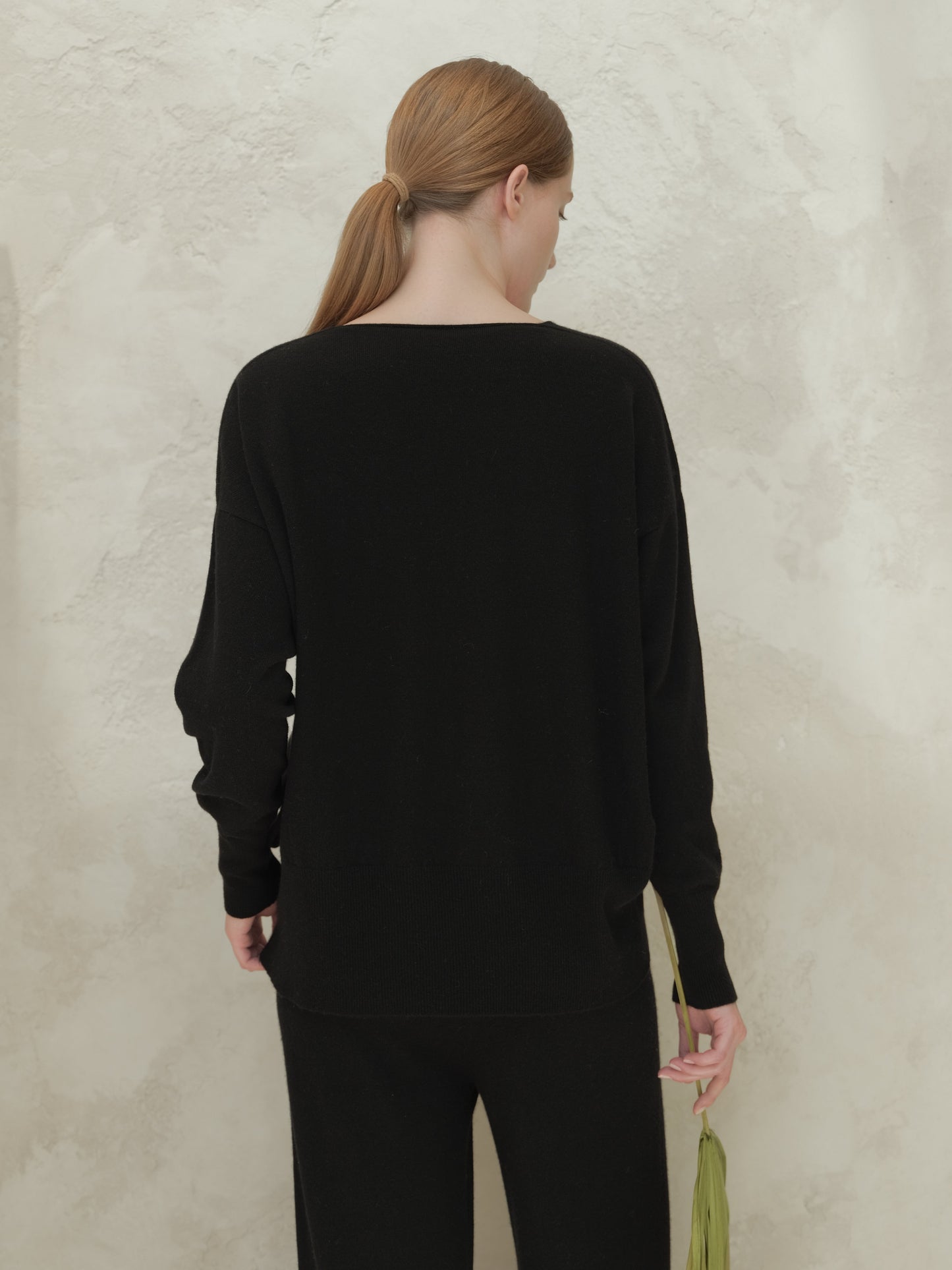 Pull long col en V en mélange de cachemire