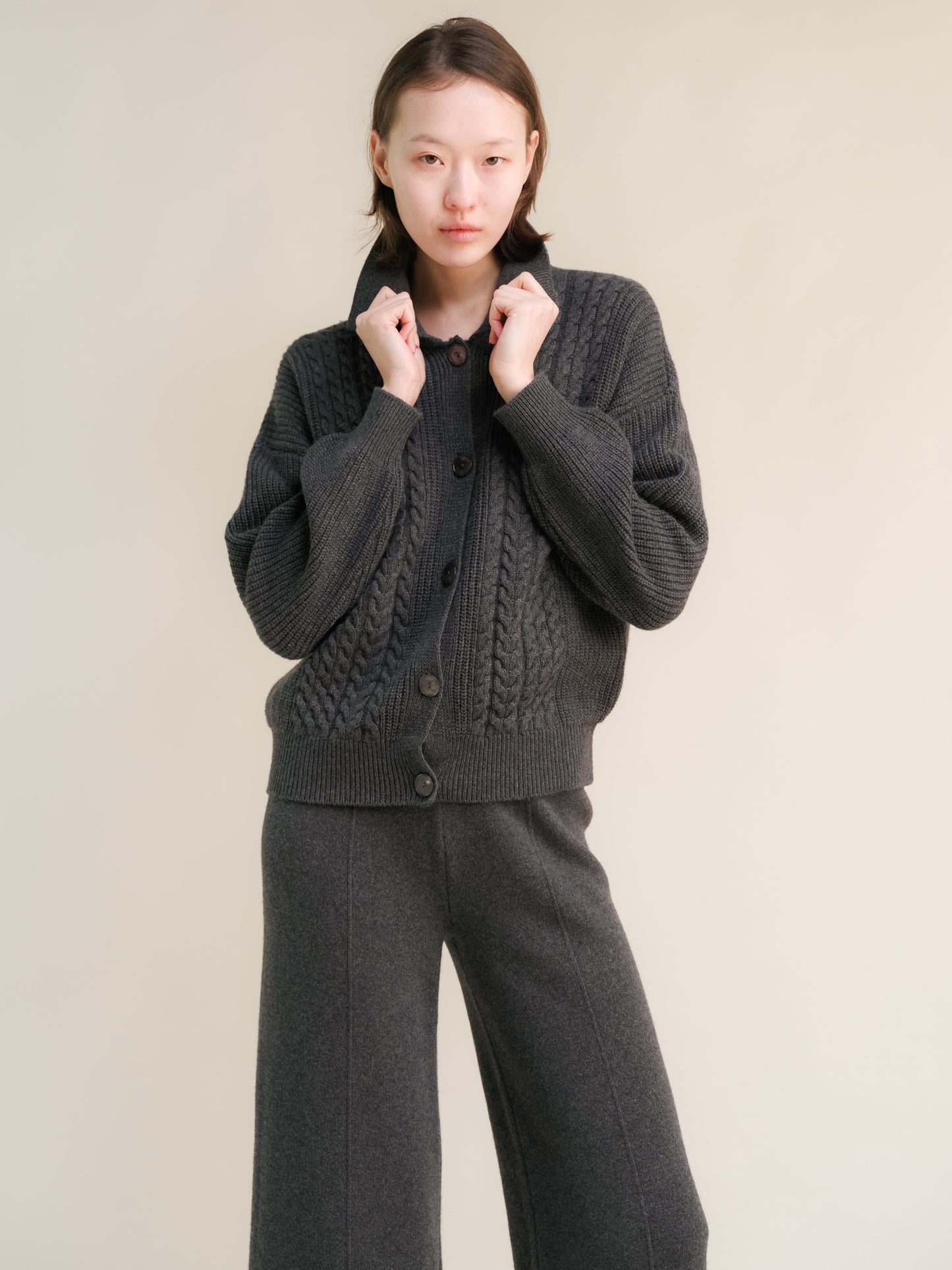 Cardigan polo torsadé en cachemire mélangé