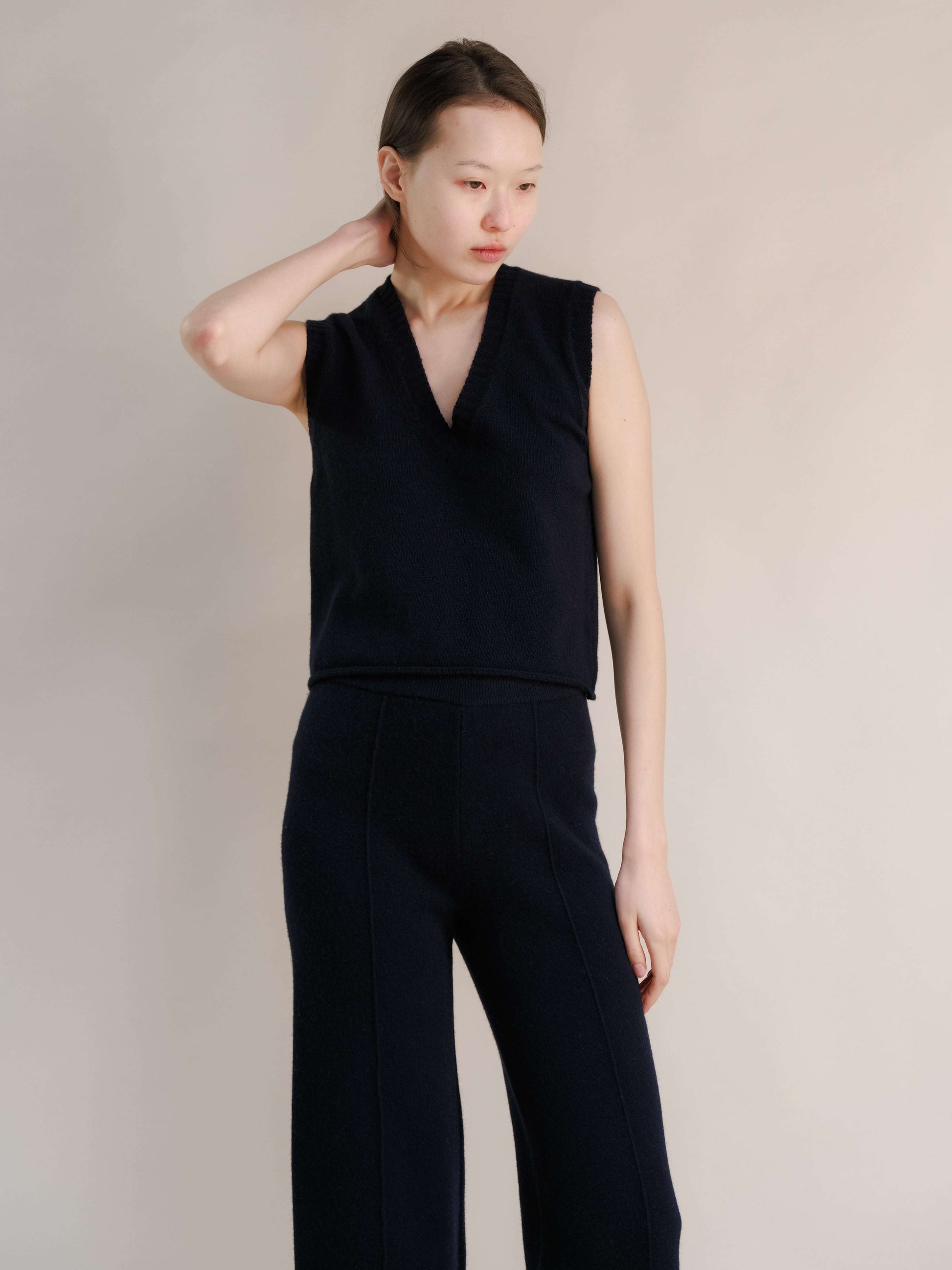 Cashmere Mix Sleeveless V-neck Top, Premium Italian