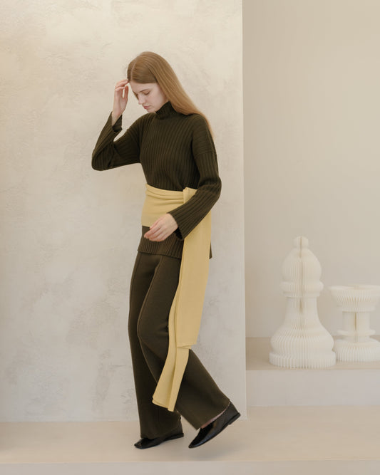 Cashmere Mix Solid Trousers