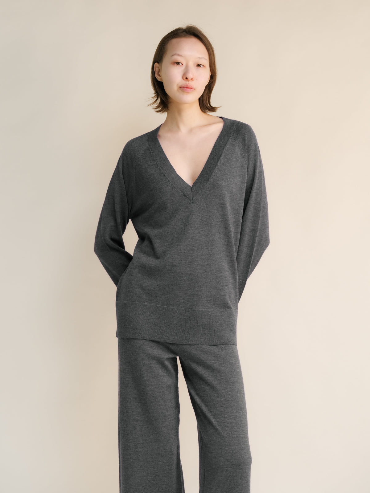 Extra Fine Merino V Neck Maxi Sweater