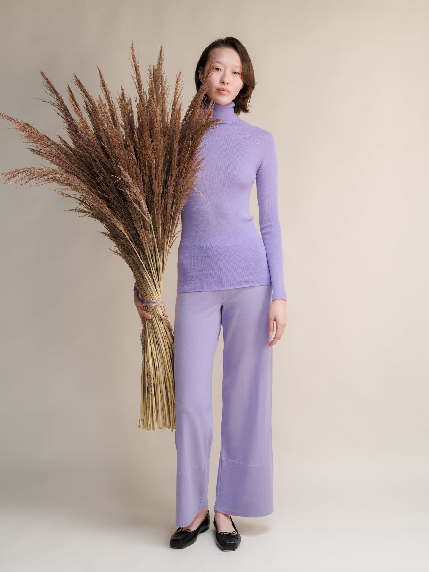 Extrafeine Merinohose mit weitem Bein, italienische Strickwaren