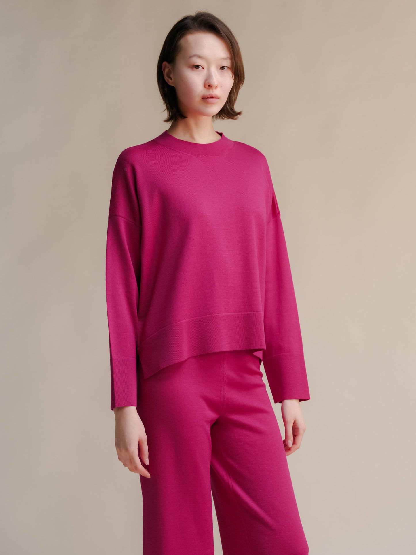 Alma Extra Fine Merino Wool Oversized Crewneck Sweater - Italian Knit