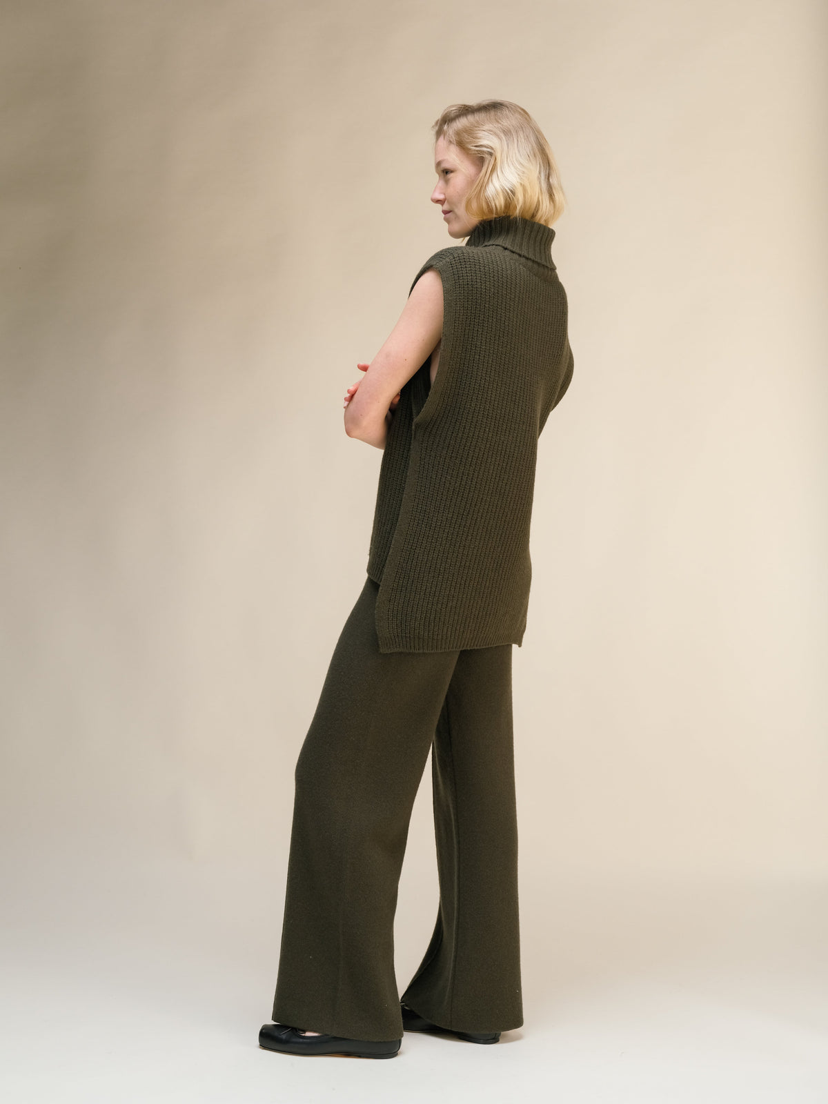 Cashmere Mix Solid Trousers