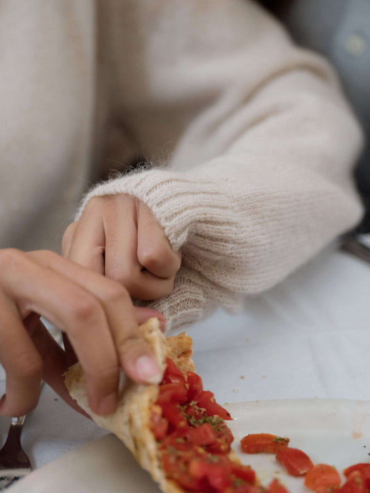 Polo in Mohair Mix with food