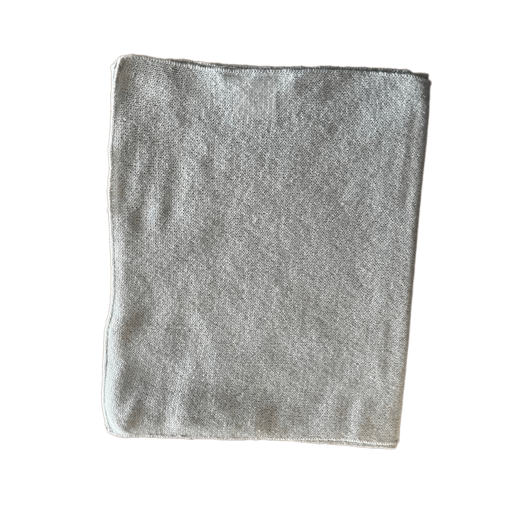 Grey men's shaved merino wool scarf. Italian craftsmanship meets sustainable design in this breathable accessory.