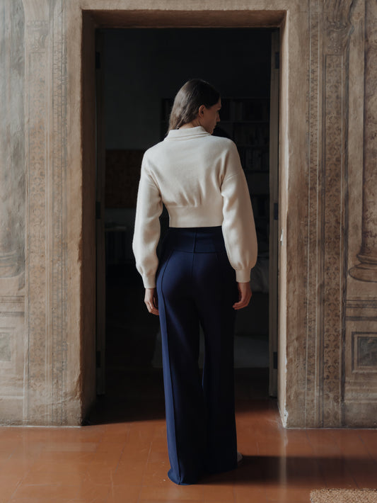 Cropped-Polo aus superfeiner Lammwolle